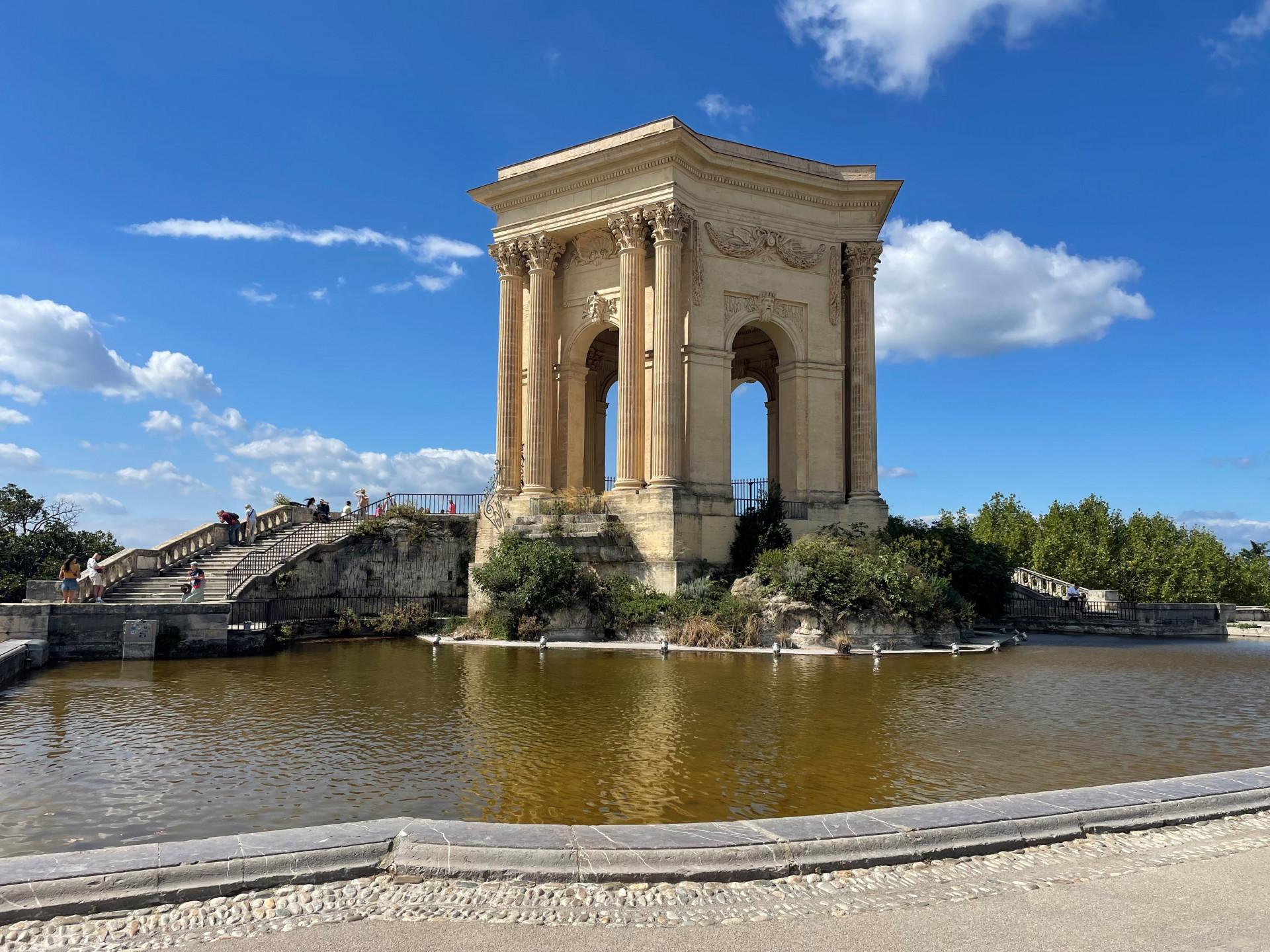 EXCURSION EN MINI-BUS AVEC O'THAUBUS : MONTPELLIER